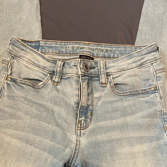 American Eagle Ripped Jeggings - Picture 2 of 8